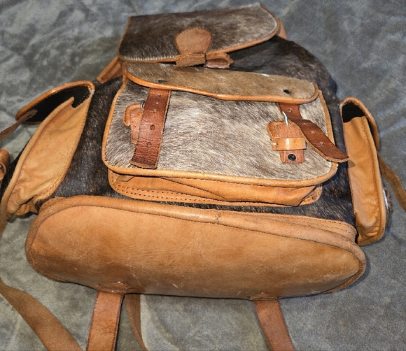 Rustic Leather and Fur Backpack - Picture 9 of 10